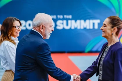 Presidente do México pede a Lula apoio para produção de etanol